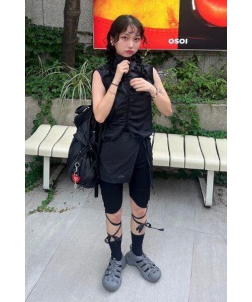 PIECEMAKER(ピースメーカー)の「TS NYLON SHIRRING VEST (BLACK)(ベスト・レディース・その他・FREE)」の12枚目の写真