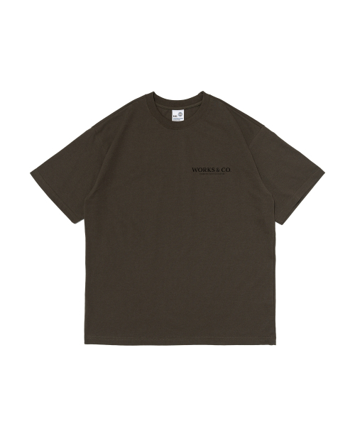 WORKS & CO.(ワークス アンド コー)の「シグニチャーロゴ半袖Tシャツ(カーキ)(Tシャツ/カットソー・レディース・その他・M/L/XL/2XL)」の1枚目の写真