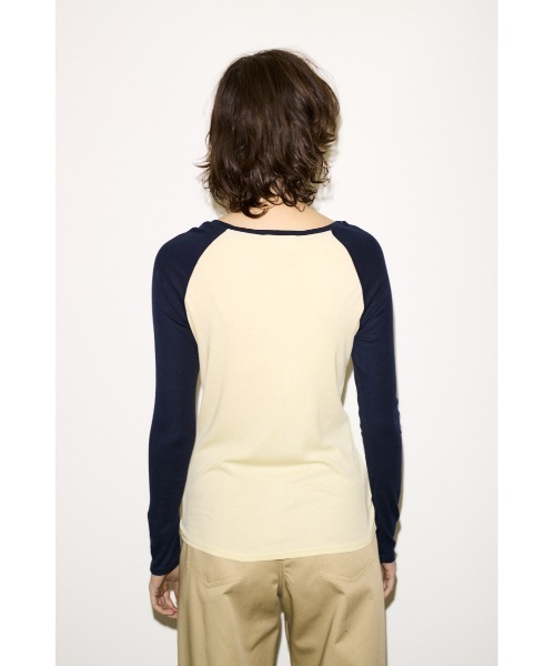 THROW by SLY（スローバイスライ）の「THROW FINE TOUCH RAGLAN L/S TOPS  ファインタッチラグランロングスリーブトップス 冬服 春服（Tシャツ/カットソー・レディース・ネイビー/レッド・FREE）」の6枚目の写真