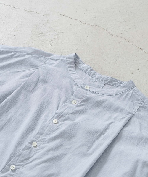 quadro（クオドロ）の「ミクロブロードストライプタックワイドシャツ（シャツ/ブラウス・レディース・ライトブルー/ネイビー・FREE）」の6枚目の写真