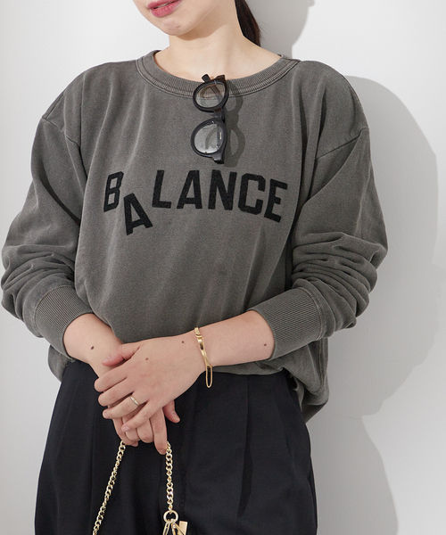 journal standard L'essage（ジャーナルスタンダードレサージュ）の「《追加2》【MIXTA/ミクスタ】BALANCE CREW SWEAT SHIRTS：スウェット（スウェット・レディース・ブラック/アイボリー・MEDIUM）」の10枚目の写真
