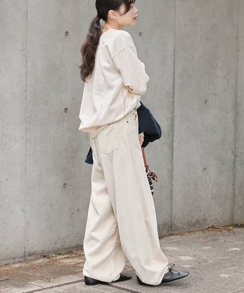 journal standard L'essage（ジャーナルスタンダードレサージュ）の「《追加2》【MIXTA/ミクスタ】BALANCE CREW SWEAT SHIRTS：スウェット（スウェット・レディース・ブラック/アイボリー・MEDIUM）」の15枚目の写真