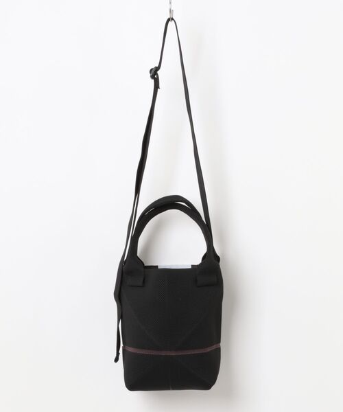 DRAW(ドロー)の「DRAW(ドロー) / 折り畳み式バッグ SMALL Fold Bag Small(ハンドバッグ・レディース・ブラック/ベージュ/ネイビー/ダークブラウン・FREE)」の13枚目の写真