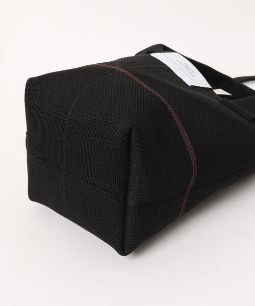DRAW(ドロー)の「DRAW(ドロー) / 折り畳み式バッグ SMALL Fold Bag Small(ハンドバッグ・レディース・ブラック/ベージュ/ネイビー/ダークブラウン・FREE)」の14枚目の写真