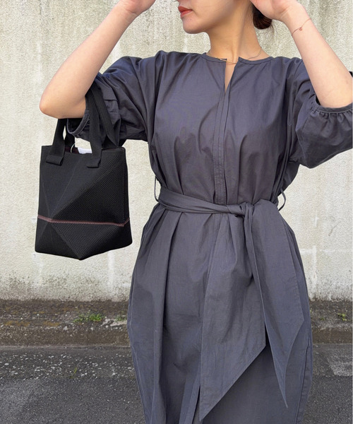 DRAW(ドロー)の「DRAW(ドロー) / 折り畳み式バッグ SMALL Fold Bag Small(ハンドバッグ・レディース・ブラック/ベージュ/ネイビー/ダークブラウン・FREE)」の6枚目の写真
