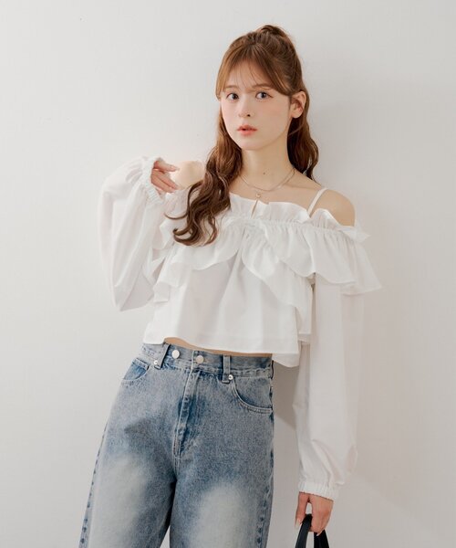 Chico（チコ）の「オフショル2wayフリルブラウス（シャツ/ブラウス・レディース・ホワイト系その他2/アイボリー/ピンク・FREE）」の4枚目の写真