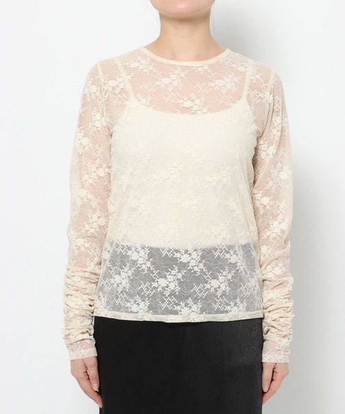 LOWRYS FARM（ローリーズファーム）の「フロッキーレースプルオーバーＬＳ 657325（Tシャツ/カットソー・レディース・ブラック/アイボリー・FREE）」の3枚目の写真