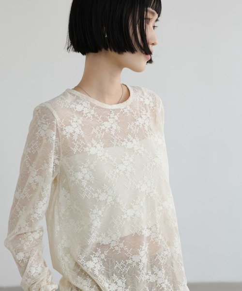 LOWRYS FARM（ローリーズファーム）の「フロッキーレースプルオーバーＬＳ 657325（Tシャツ/カットソー・レディース・ブラック/アイボリー・FREE）」の16枚目の写真