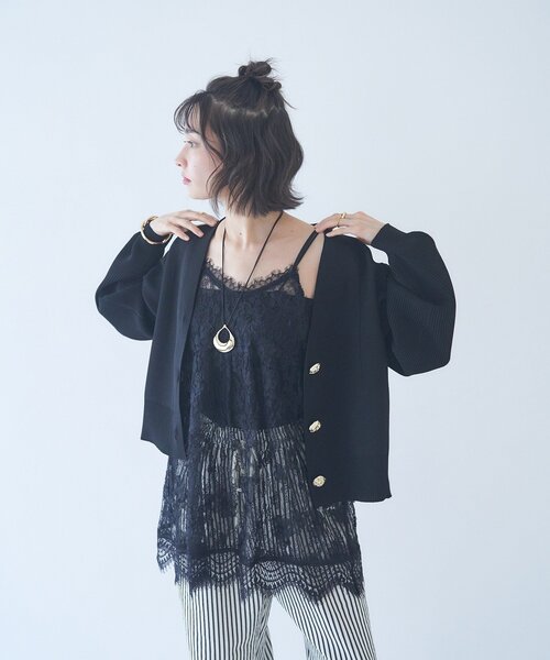 Remind me and forever(リマインドミーアンドフォーエバー)の「【レイヤードにぴったり!】レースチュニック(シャツ/ブラウス・レディース・ブラック/オフホワイト・FREE)」の2枚目の写真