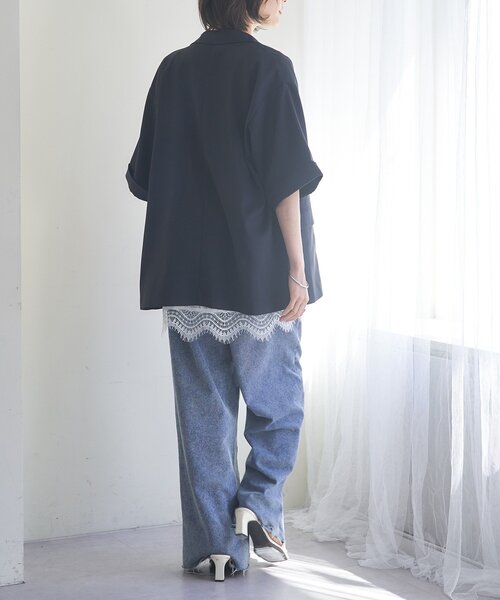 Remind me and forever(リマインドミーアンドフォーエバー)の「【レイヤードにぴったり!】レースチュニック(シャツ/ブラウス・レディース・ブラック/オフホワイト・FREE)」の4枚目の写真