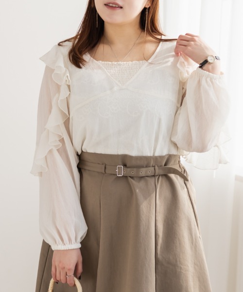CLETTE(クレット)の「CLETTEオリジナルシアーラッフルフリルブラウス(シャツ/ブラウス・レディース・ブラック/アイボリー/ピンク・3L/LL/4L)」の8枚目の写真