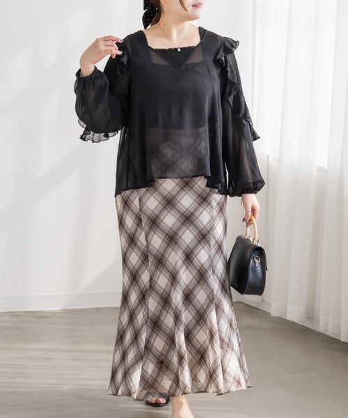 CLETTE(クレット)の「CLETTEオリジナルシアーラッフルフリルブラウス(シャツ/ブラウス・レディース・ブラック/アイボリー/ピンク・3L/LL/4L)」の12枚目の写真