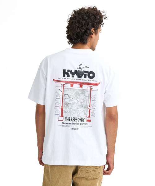 BILLABONG（ビラボン）の「BILLABONG メンズ DESTINATION KYOTO Tシャツ 【2026年春夏モデル】（Tシャツ/カットソー・メンズ・ホワイト/ブラック・LARGE/MEDIUM）」の2枚目の写真