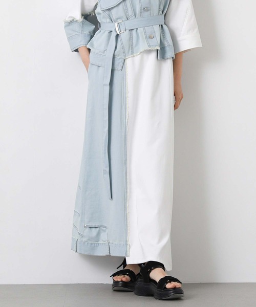 AULA AILA(アウラアイラ)の「AULAデニムドッキングワンピ(ワンピース・レディース・ネイビー/オフホワイト・FREE)」の17枚目の写真