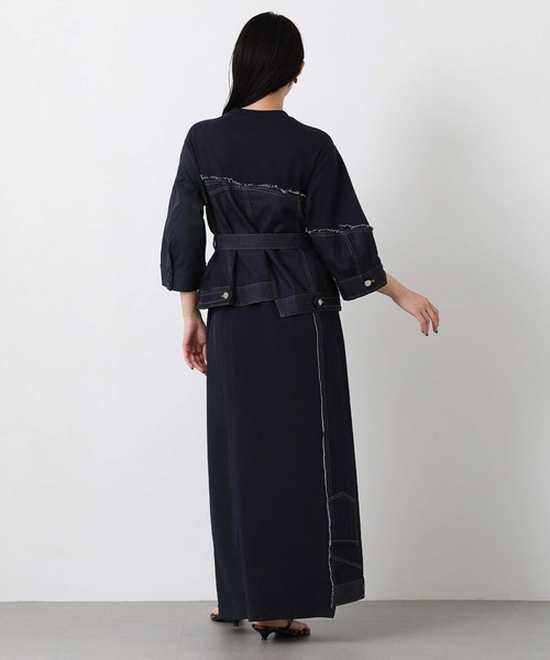 AULA AILA(アウラアイラ)の「AULAデニムドッキングワンピ(ワンピース・レディース・ネイビー/オフホワイト・FREE)」の11枚目の写真