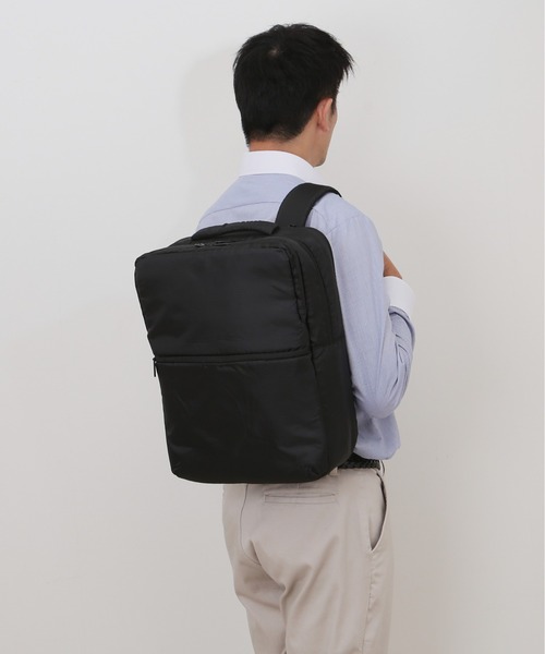 BACKYARD FAMILY(バックヤードファミリー)の「UNITED CLASSY ユナイテッドクラッシー ビジネスリュック(バックパック/リュック・メンズ・ブラック・FREE)」の5枚目の写真