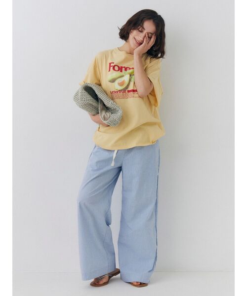 Ungrid(アングリッド)の「アボカドプリントTee(Tシャツ/カットソー・レディース・イエロー/オフホワイト/チャコールグレー・FREE)」の6枚目の写真