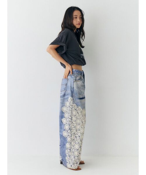 Ungrid(アングリッド)の「アボカドプリントTee(Tシャツ/カットソー・レディース・イエロー/オフホワイト/チャコールグレー・FREE)」の11枚目の写真