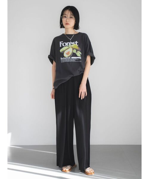 Ungrid(アングリッド)の「アボカドプリントTee(Tシャツ/カットソー・レディース・イエロー/オフホワイト/チャコールグレー・FREE)」の19枚目の写真