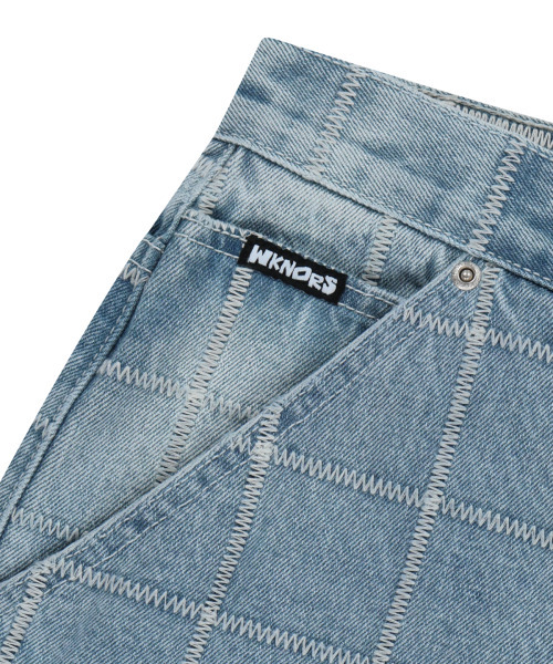 WKNDRS(ウィーキャンドース)の「ZIGZAG STITCHED DENIM PANTS (L.DENIM)(デニムパンツ・レディース・その他・MEDIUM/LARGE/X-LARGE)」の4枚目の写真
