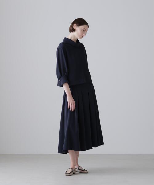ADORE（アドーア）の「◆ドライタッチクロスブラウス（シャツ/ブラウス・レディース・グリーン/ネイビー/ホワイト・38）」の7枚目の写真