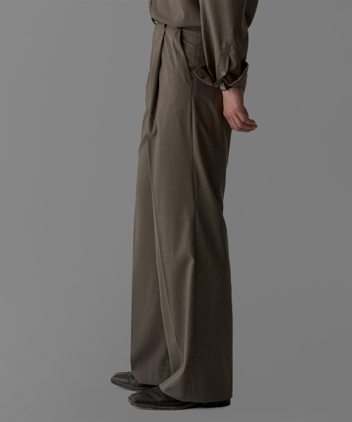 BOWLOW PRODUCT（バウロープロダクト）の「コンパクトワンタックTRスラックス[ベージュ]（スラックス・メンズ・その他・MEDIUM/LARGE/X-LARGE）」の4枚目の写真