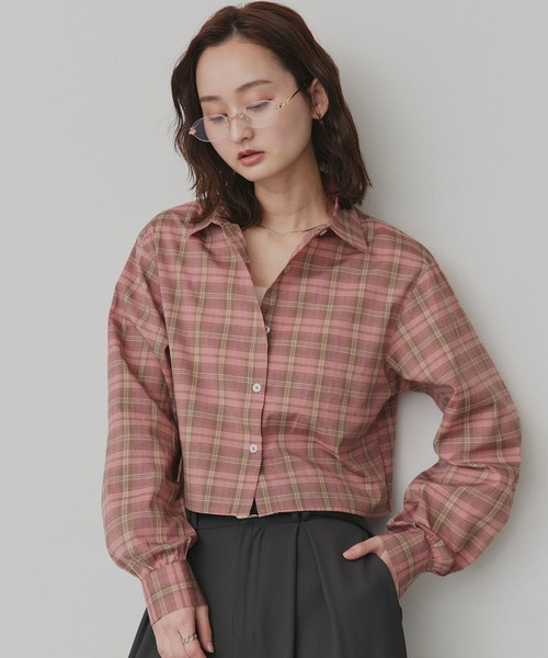 ad thie（アドティエ）の「ショート丈 チェックシャツ（シャツ/ブラウス・レディース・ブラウン/ピンク/オフホワイト/ライトブルー・FREE）」の16枚目の写真