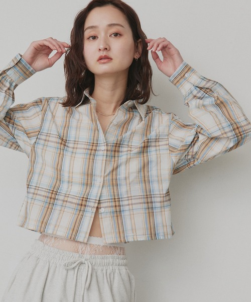 ad thie(アドティエ)の「ショート丈 チェックシャツ(シャツ/ブラウス・レディース・ブラウン/ピンク/オフホワイト/ライトブルー・FREE)」の7枚目の写真