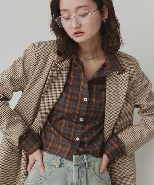 ad thie(アドティエ)の「ショート丈 チェックシャツ(シャツ/ブラウス・レディース・ブラウン/ピンク/オフホワイト/ライトブルー・FREE)」の14枚目の写真