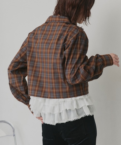 ad thie(アドティエ)の「ショート丈 チェックシャツ(シャツ/ブラウス・レディース・ブラウン/ピンク/オフホワイト/ライトブルー・FREE)」の22枚目の写真