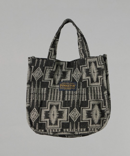 PENDLETON(ペンドルトン)の「【 PENDLETON / ペンドルトン 】JAQUARD DENIM BAG / ジャガードデニムバッグ(トートバッグ・レディース・ブラック/インディゴブルー・FREE)」の2枚目の写真
