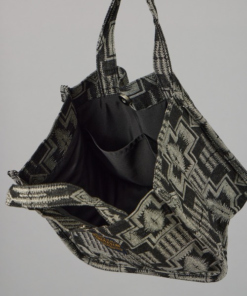 PENDLETON(ペンドルトン)の「【 PENDLETON / ペンドルトン 】JAQUARD DENIM BAG / ジャガードデニムバッグ(トートバッグ・レディース・ブラック/インディゴブルー・FREE)」の9枚目の写真