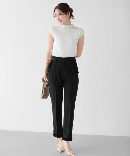 Fit more（フィットモア）の「フリルスリットテーパードパンツ（その他パンツ・レディース・ピンク/ホワイト/ブラック・M/S/PS）」の7枚目の写真