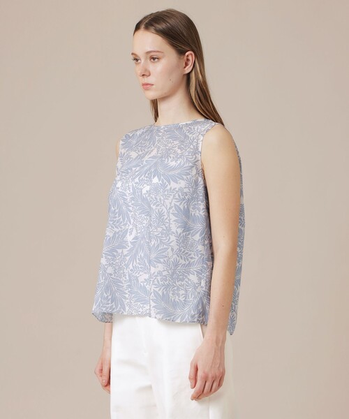 MACKINTOSH LONDON(マッキントッシュ ロンドン)の「リーフプリントノースリーブブラウス(シャツ/ブラウス・レディース・ブルー/ベージュ・38/40)」の6枚目の写真
