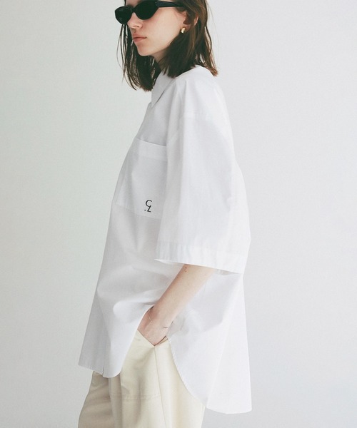 CLANE(クラネ)の「HALF SLEEVE HUGE SHIRTS(シャツ/ブラウス・レディース・グレー/ストライプ/ホワイト・1/2)」の2枚目の写真