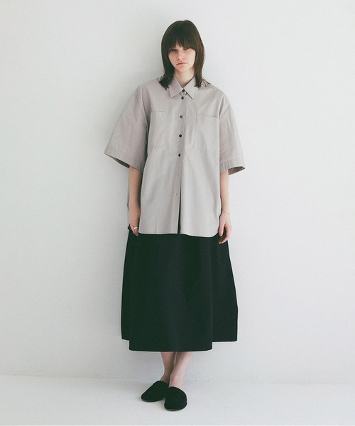 CLANE(クラネ)の「HALF SLEEVE HUGE SHIRTS(シャツ/ブラウス・レディース・グレー/ストライプ/ホワイト・1/2)」の10枚目の写真