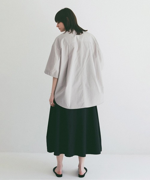 CLANE(クラネ)の「HALF SLEEVE HUGE SHIRTS(シャツ/ブラウス・レディース・グレー/ストライプ/ホワイト・1/2)」の11枚目の写真