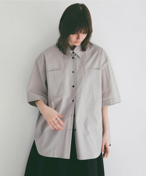 CLANE(クラネ)の「HALF SLEEVE HUGE SHIRTS(シャツ/ブラウス・レディース・グレー/ストライプ/ホワイト・1/2)」の12枚目の写真