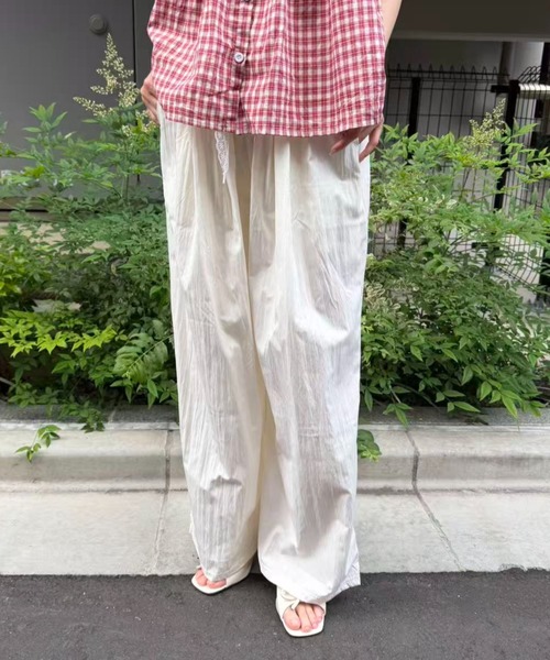 mebole（メボレ）の「ウエストレースワイドパンツ（その他パンツ・レディース・アイボリー/ブルー・FREE）」の12枚目の写真