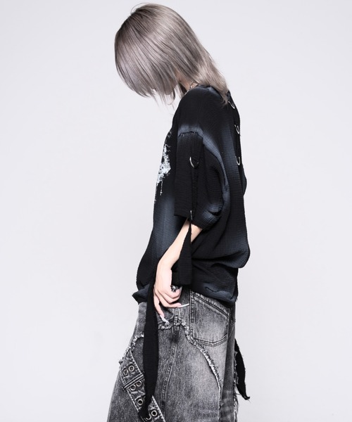 REFLEM(レフレム)の「『REFLEM/レフレム』ダブルガーゼダメージデザイントップス(Tシャツ/カットソー・レディース・ホワイト/ブラック・FREE)」の4枚目の写真