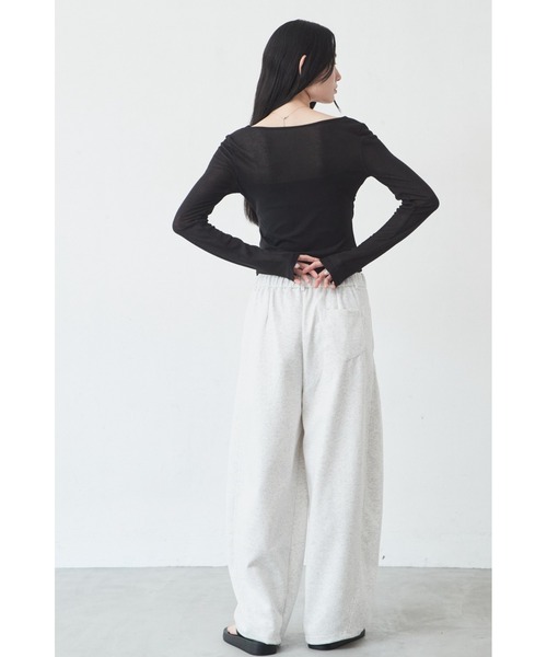 ANF.MUU(アンフムー)の「【再入荷】ベルトループ付きスウェットバレルレッグパンツ(スウェットパンツ・レディース・ライトグレー/ブラック/グレー・FREE)」の6枚目の写真