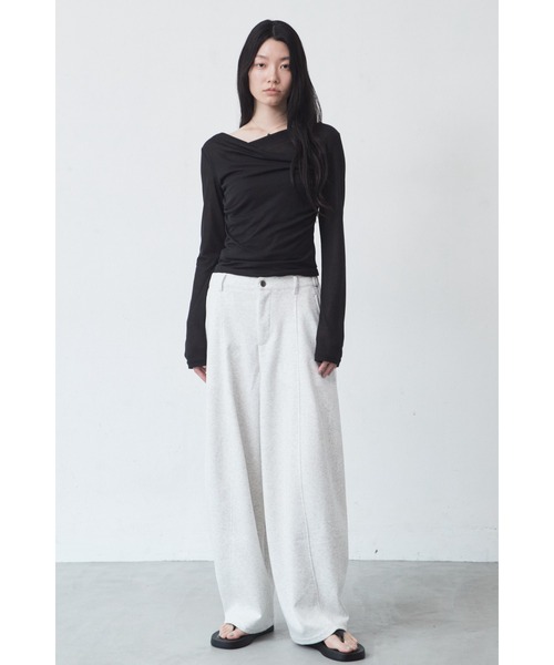 ANF.MUU(アンフムー)の「【再入荷】ベルトループ付きスウェットバレルレッグパンツ(スウェットパンツ・レディース・ライトグレー/ブラック/グレー・FREE)」の20枚目の写真