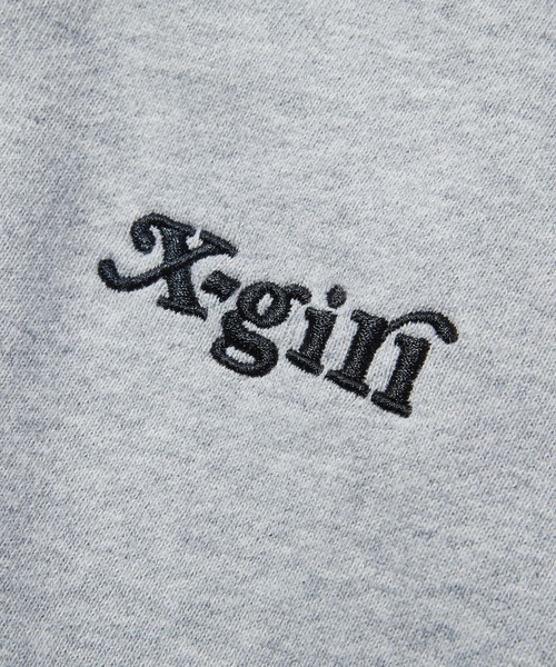 X-girl(エックスガール)の「BRUSHED COLLAGE GRAPHIC FACE PATCH ZIP UP SWEAT HOODIE(パーカー・レディース・アッシュ/ブラック/ブラウン・M/S)」の12枚目の写真