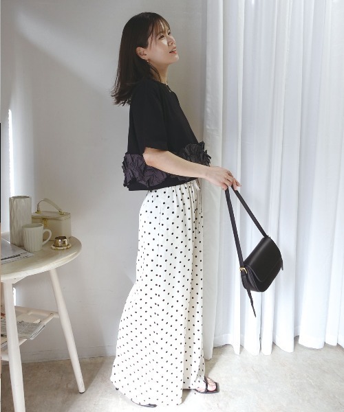 CORNERS(コーナーズ)の「フリルドッキングTシャツ(Tシャツ/カットソー・レディース・ブラック/ホワイト・M)」の8枚目の写真