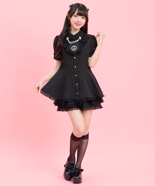 Secret Honey(シークレットハニー)の「ラッフルネクタイ半袖セットアップ(セットアップ・レディース・ブラック/ピンク/ストライプ・MEDIUM)」の9枚目の写真