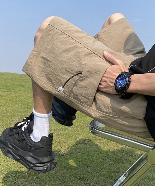 KELVIN(ケルヴァン)の「Utility Cargo Shorts ユーティリティカーゴショーツ(その他パンツ・メンズ・ブラック/ベージュ・MEDIUM/LARGE)」の7枚目の写真