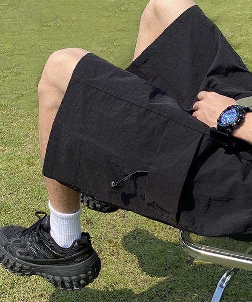 KELVIN(ケルヴァン)の「Utility Cargo Shorts ユーティリティカーゴショーツ(その他パンツ・メンズ・ブラック/ベージュ・MEDIUM/LARGE)」の12枚目の写真
