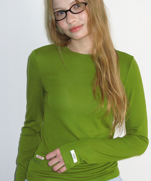 RONRON(ロンロン)の「SOFT MINI LABEL LONG SLEEVE OLIVE(Tシャツ/カットソー・レディース・その他・FREE)」の1枚目の写真