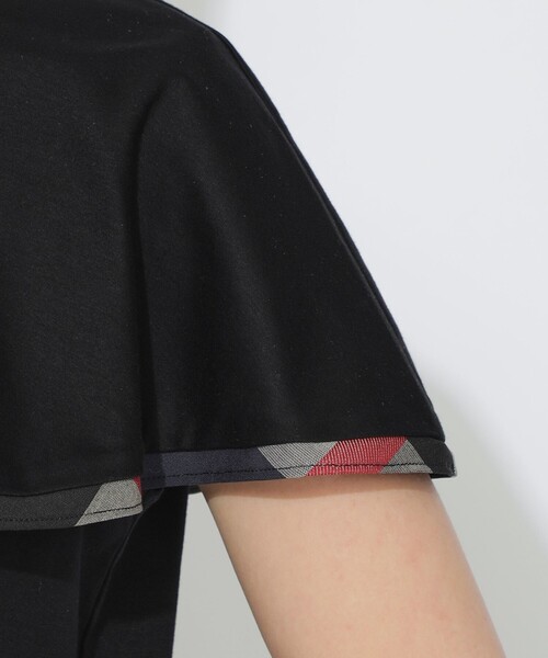 CB CRESTBRIDGE(シービークレストブリッジ)の「【Quiet checkシリーズ】ラッフルケープトップス(Tシャツ/カットソー・レディース・ブラック/ブルー/オフホワイト・M)」の16枚目の写真