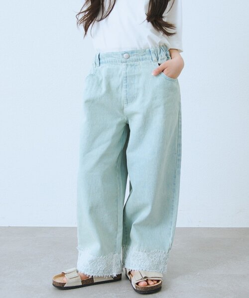 CIAOPANIC TYPY(チャオパニックティピー)の「【KIDS】裾レース切替ワイドデニム(デニムパンツ・キッズ・サックスブルー・SMALL/MEDIUM/LARGE/X-LARGE/XX-LARGE)」の1枚目の写真